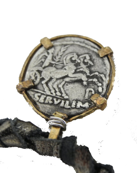 GRAY TAHITIAN PEARL BRACELET ON METALLIC KANGAROO WITH ANCIENT COIN